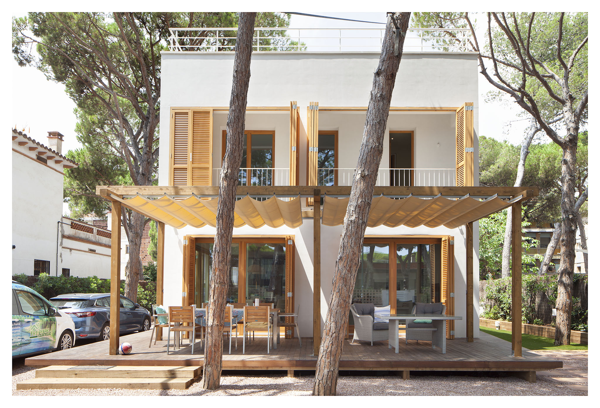 Conscious Design: A House that Respects the Environment and Health